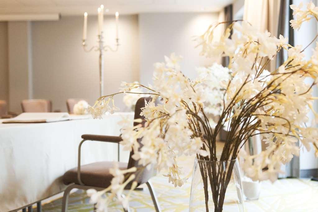 Weinhotel Kaisergarten อัลไซย์ ภายนอก รูปภาพ