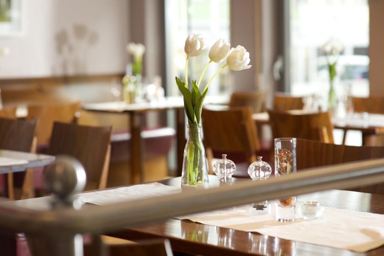 Weinhotel Kaisergarten อัลไซย์ ภายนอก รูปภาพ